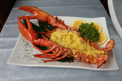 data-lemmaid="875123">亚洲渔港 /a>红龙虾料理餐厅,是由国内最大的