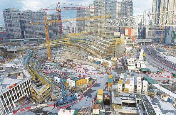  p>香港西九龙站(hong kong west kowloon railway station)位于中国