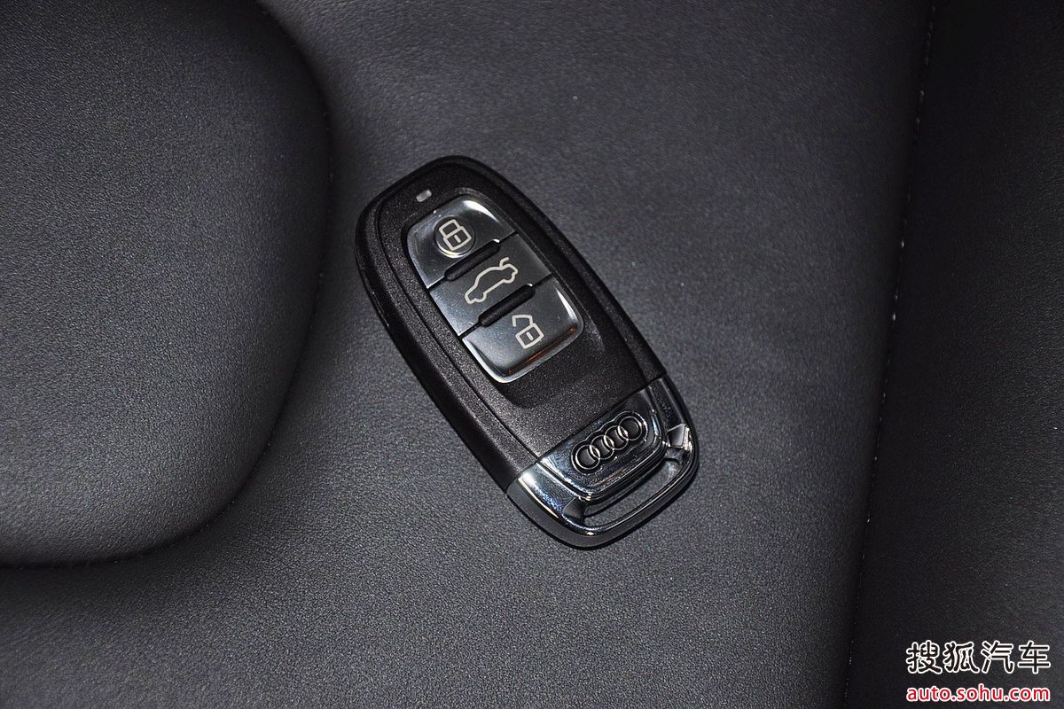  p data-id="go0gaebyv5">奥迪rs 5,奥迪的一辆高性能轿车.