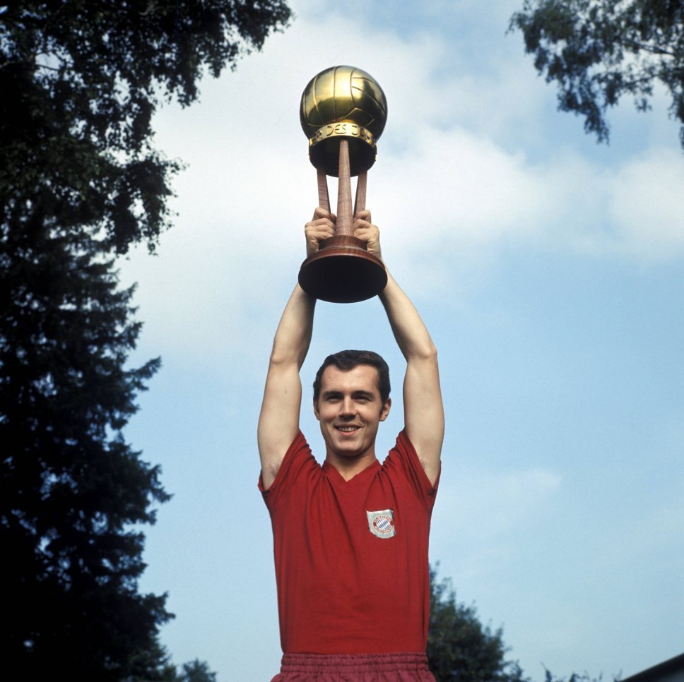  p>弗朗茨·贝肯鲍尔(franz beckenbauer),1945年9月11日出生于德国