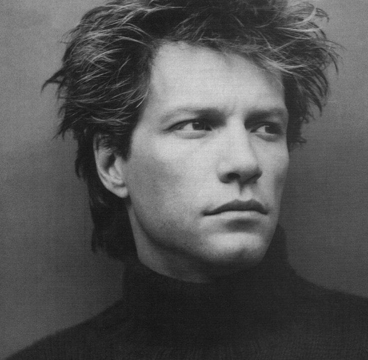 ">乔恩·邦·乔维(jon bon jovi),原名约翰·法兰西斯·邦乔维(john