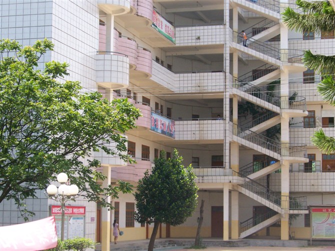 北流市永丰初中