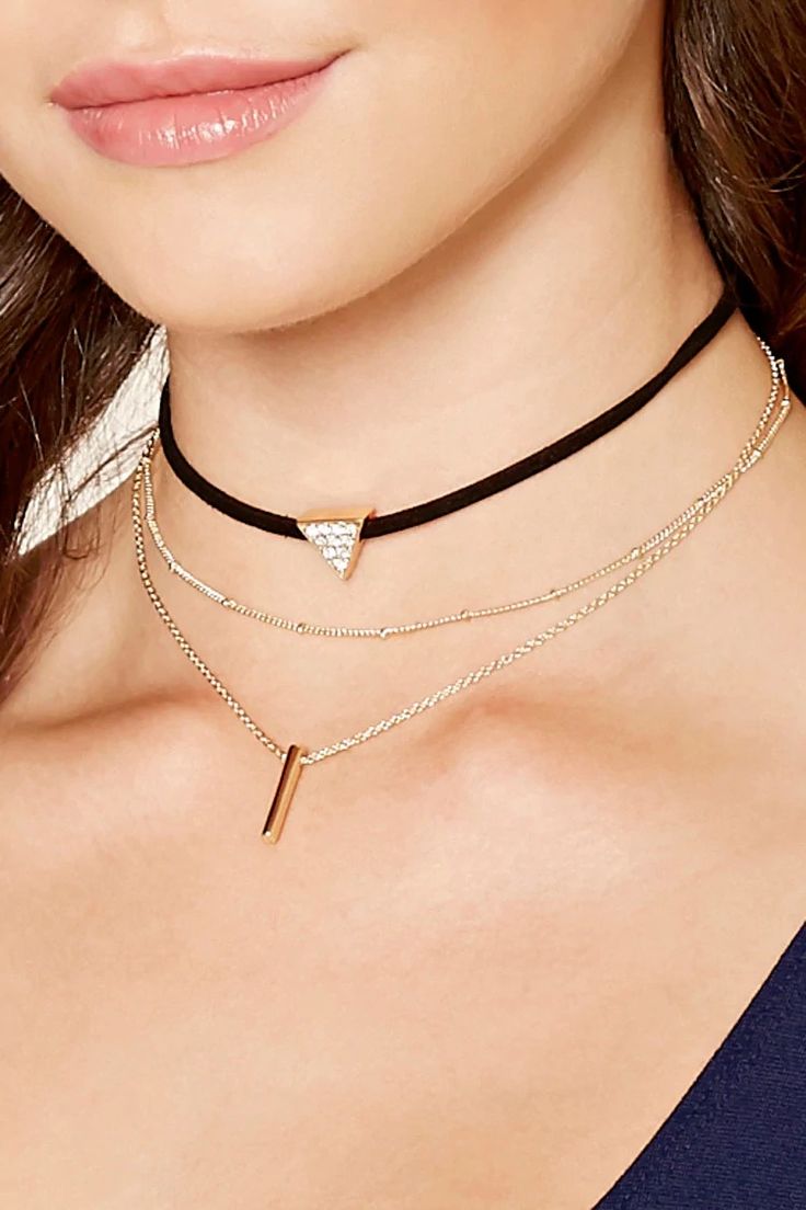 data-id="gnx95up92n">项圈(全称 a target="_blank" href="/item/贴