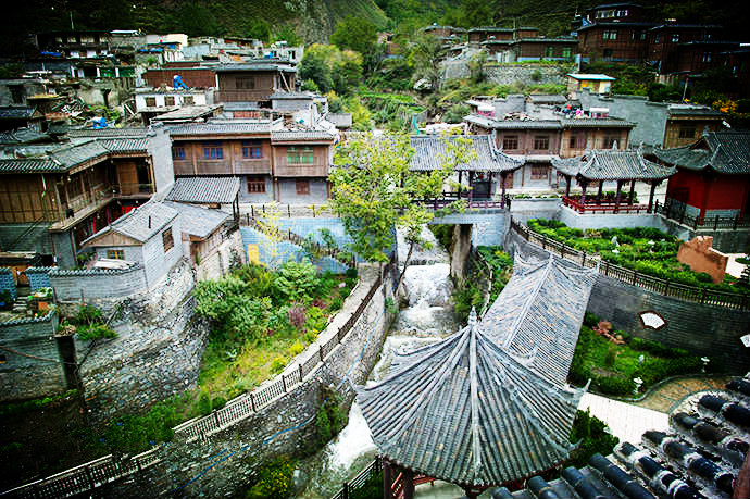  p>薛城镇,隶属于四川省阿坝藏族羌族自治州理县,地处 a target="