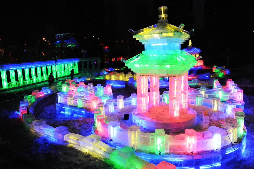 哈尔冰冰灯游园会