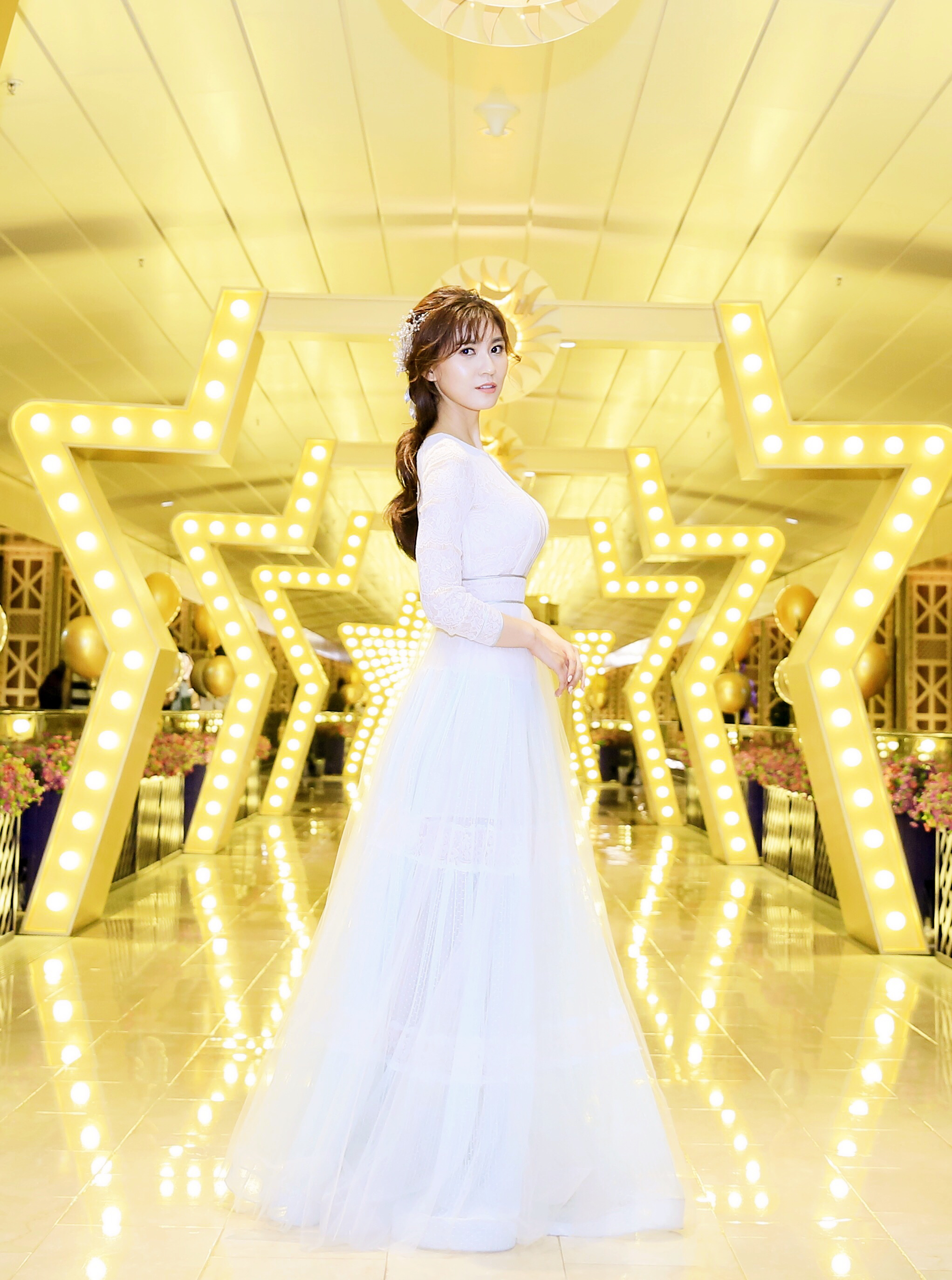  p>林杰妮,1988年2月1日出生于上海,中国内地女主持人,演员,毕业于