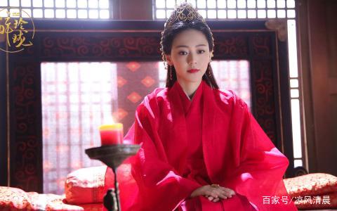 碾压《韶光慢》，这本小说火了，书友们都在疯狂安利！_百科TA说