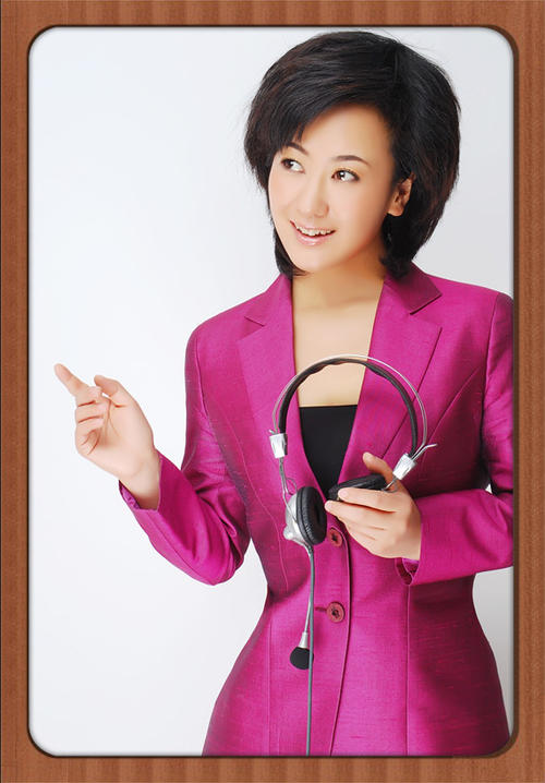  p>任秀娟,甘肃电视台女主播. /p>
