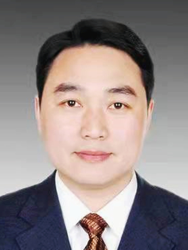 王斌