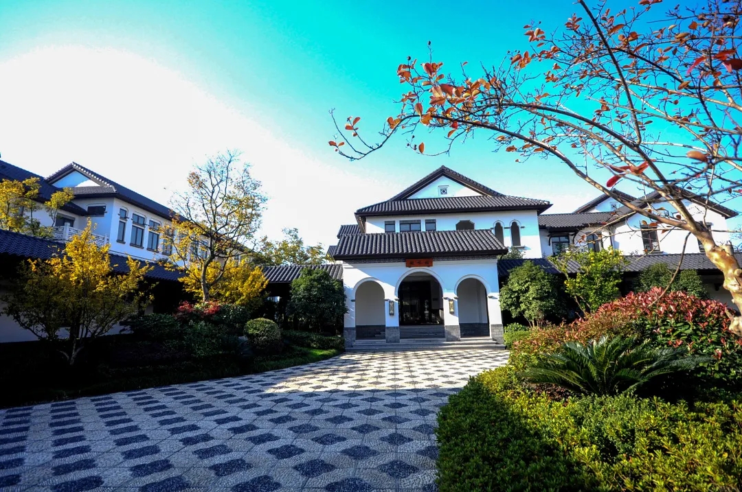 嵊州市越剧艺术学校