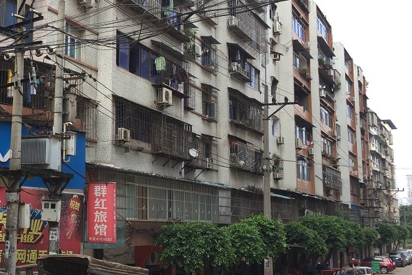  p>横山集资楼位于重庆市綦江綦江,由重庆綦江建筑二公司建成,总建筑