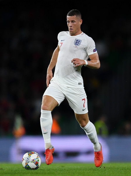  p>罗斯·巴克利(ross barkley),1993年12月5日出生于英国 a target="