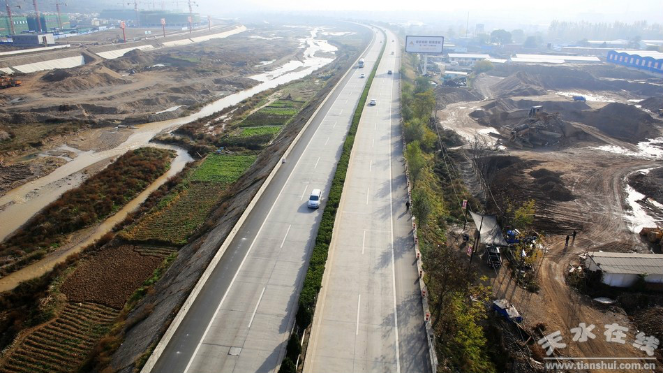  p>天北高速公路从1992年开工建设到1994年竣工,历时18个月,直接投资