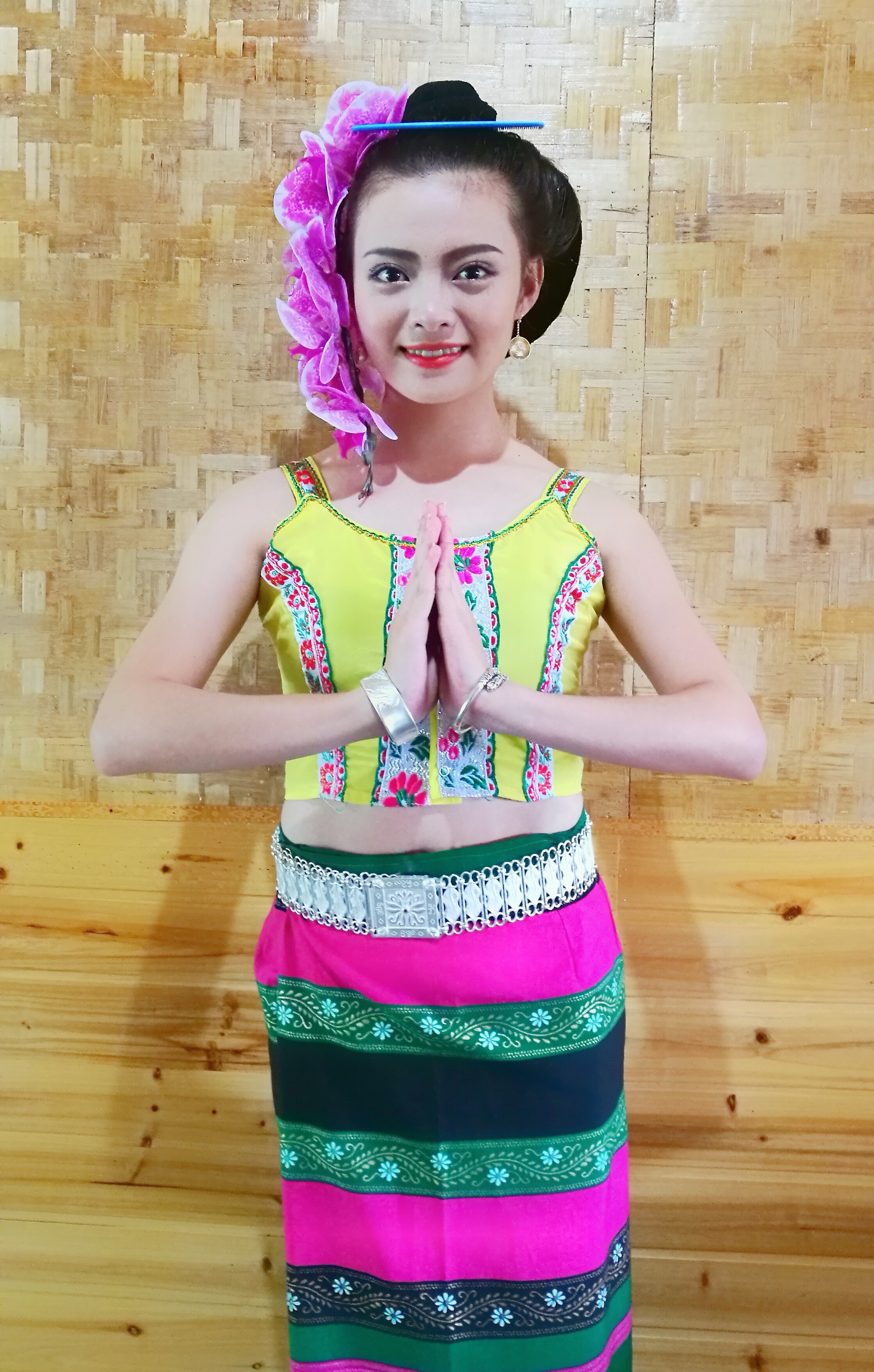 id="1122445">中国 /a> a target="_blank" href="/item/傣族/153486"