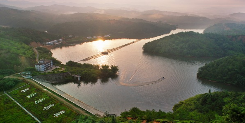  p>兴宁, a target="_blank" href="/item/广东省/132473" data-lemma