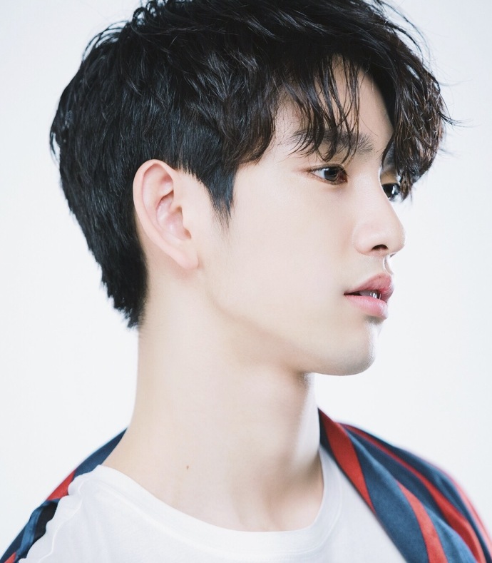  p>朴珍荣(park jinyoung),1994年9月22日出生于韩国 a target="