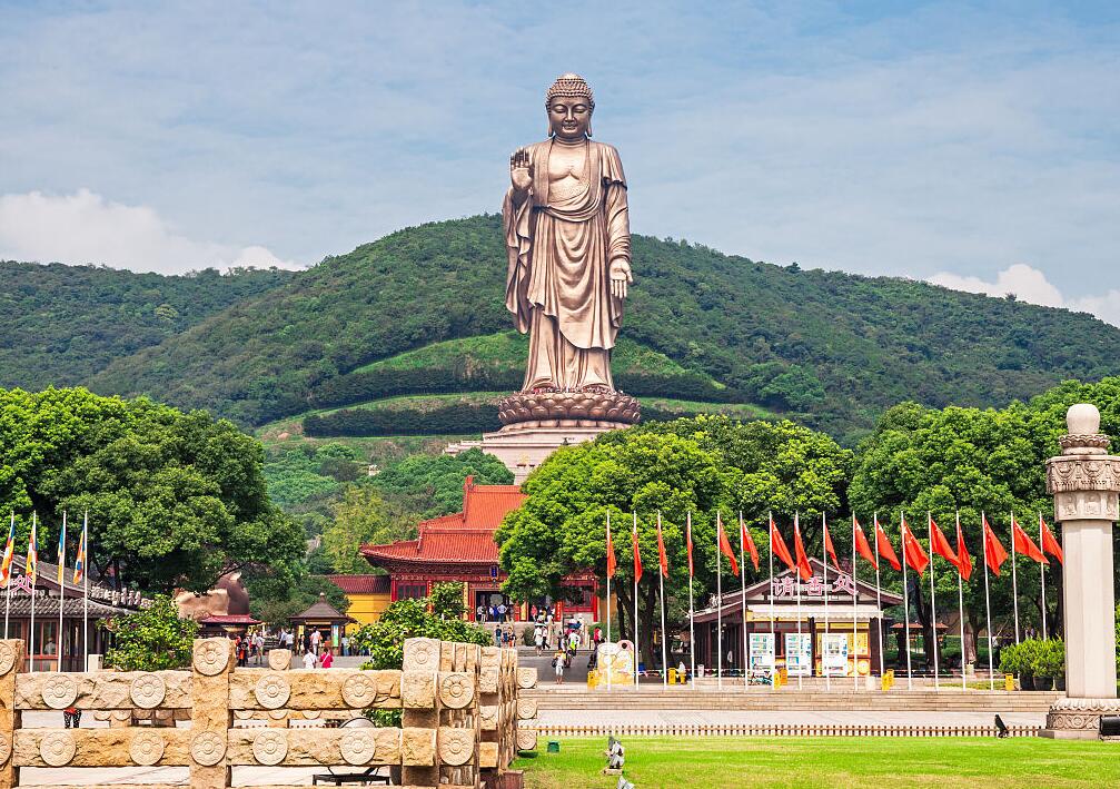 灵山大佛景