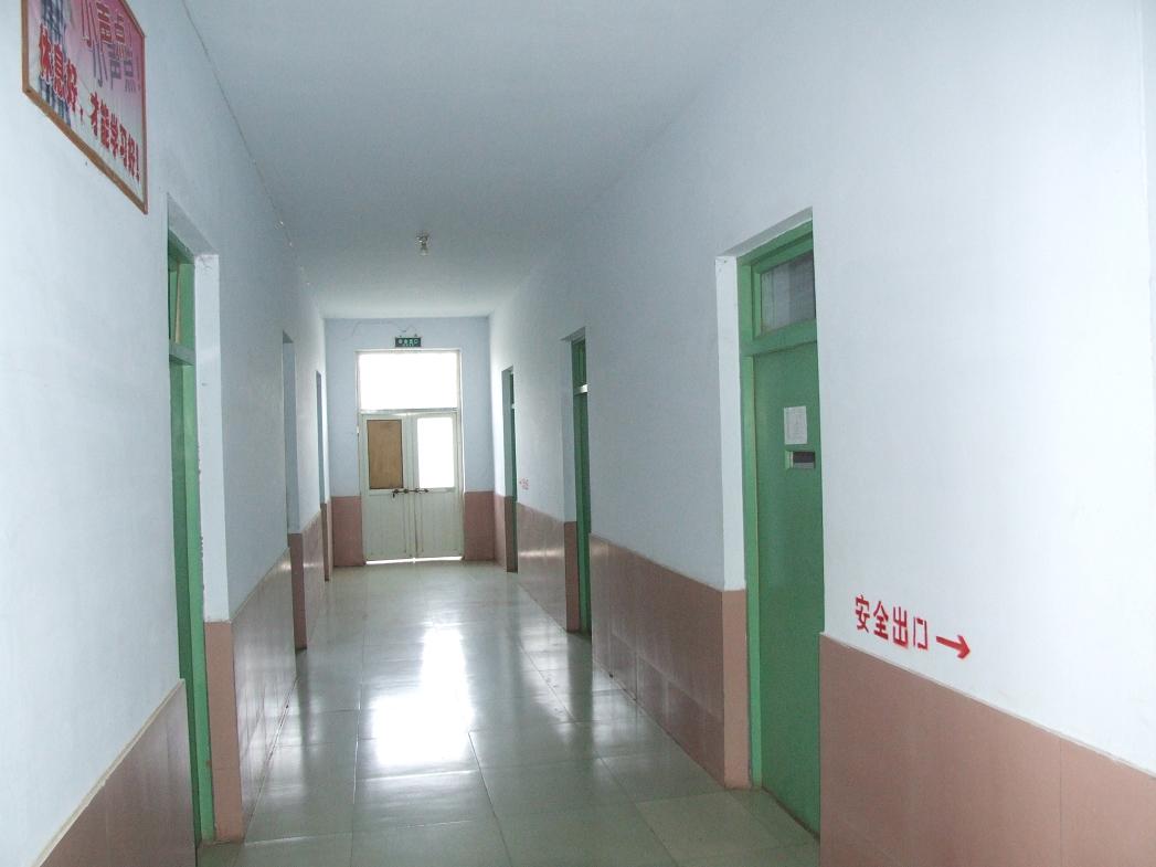  p>曲周县第一中学简称曲周一中,始建于1951年,经过60多年的建设与