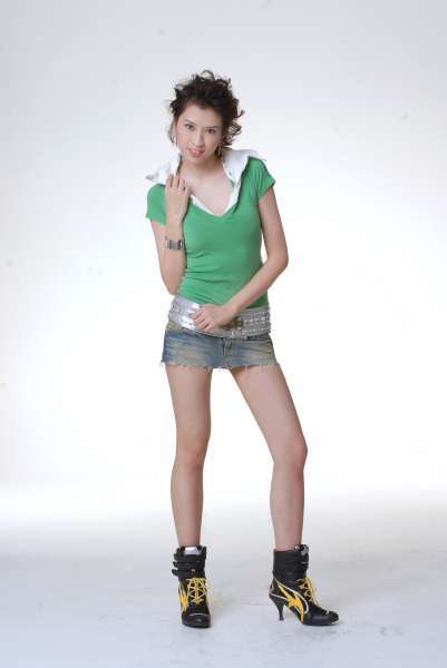  p>陈凯怡,现用名 a href="#">陈思齐 /a>.