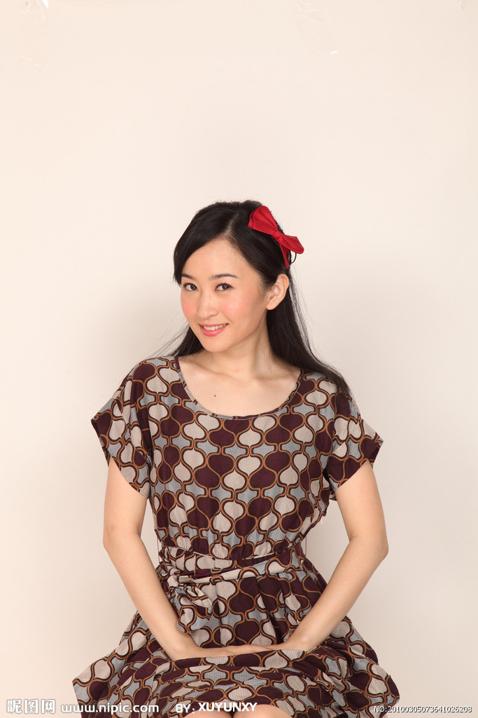  p>杨蕊(reny),1979年11月12日出生于北京市,中国内地女演员,毕业于 a