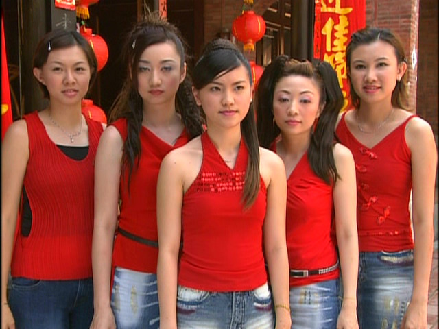 初期组合名称叫" a target="_blank" href="/item/风采姐妹/8387446"