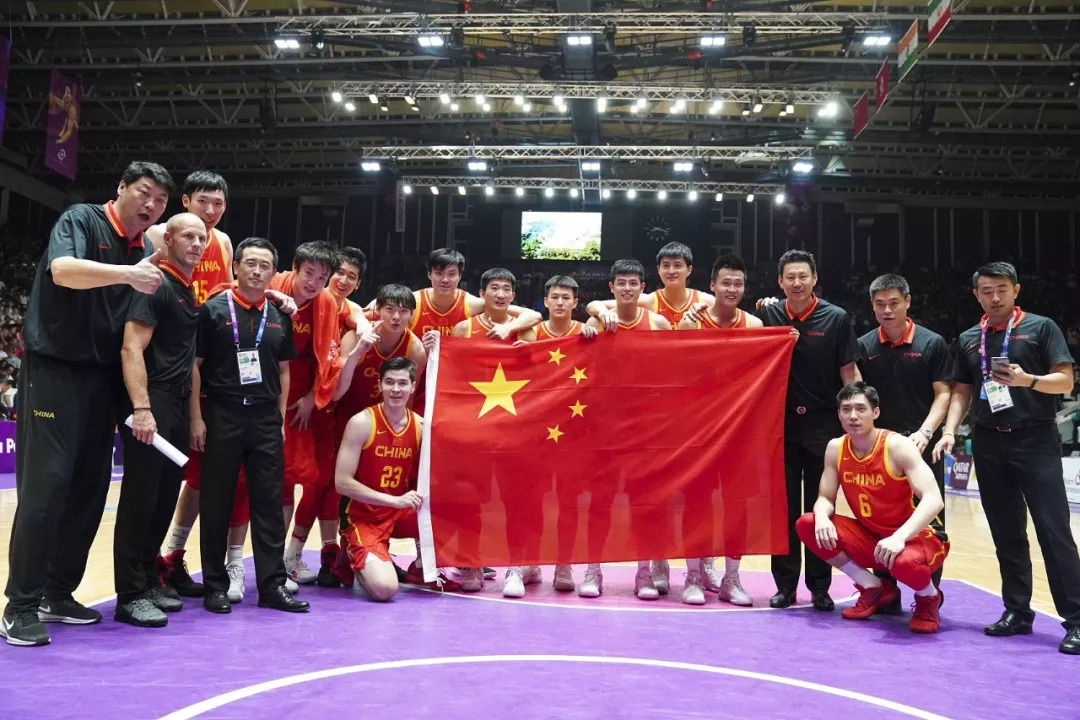  p>中国国家青年篮球之队,是由国家组织成立,代表国家参加国际上组织