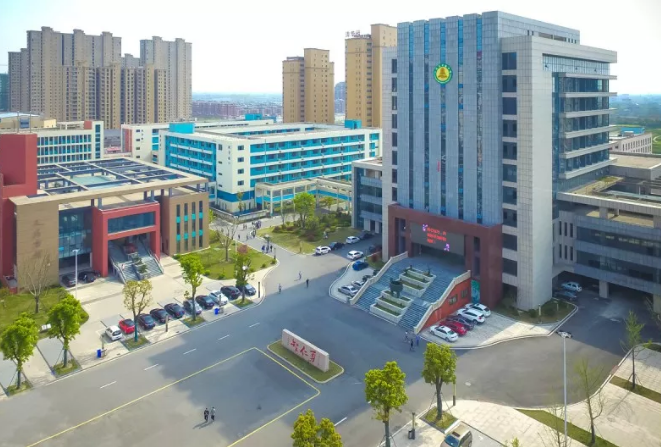  p>江苏省黄桥中学(huangqiao high school of jiangsu province)简称