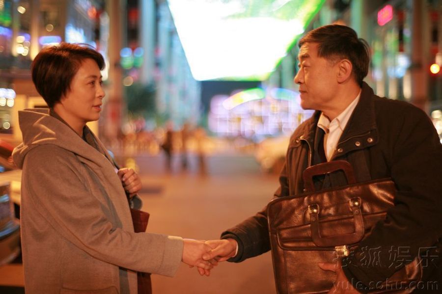 我的幸福》落笔于一群职场中层领导和青年骨干精英,用诙谐的喜剧风格