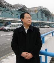  p>马俊山,男,1956年出生于河北省沽源县,现任 a target="_blank"