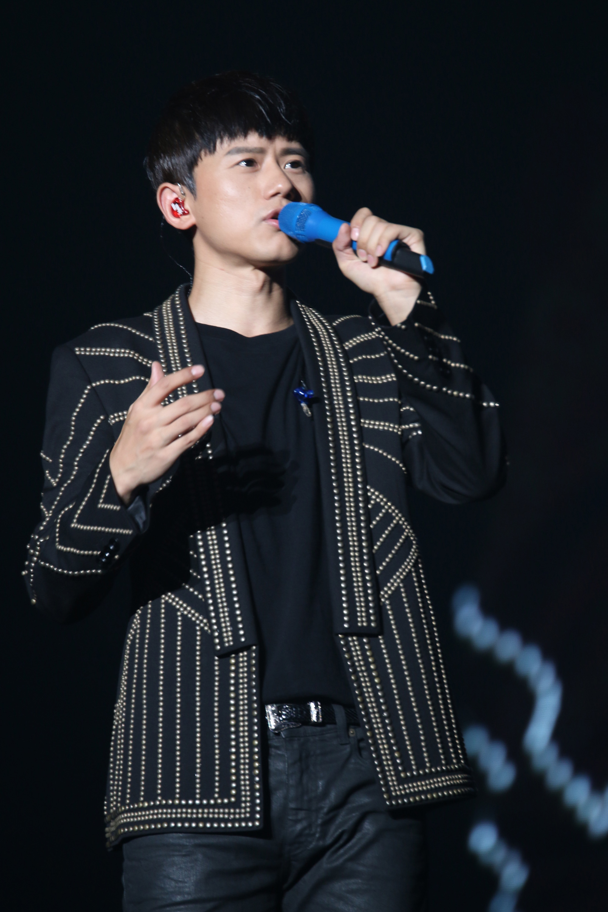 (jason zhang),1982年12月20日出生于四川省成都市,中国流行男歌手