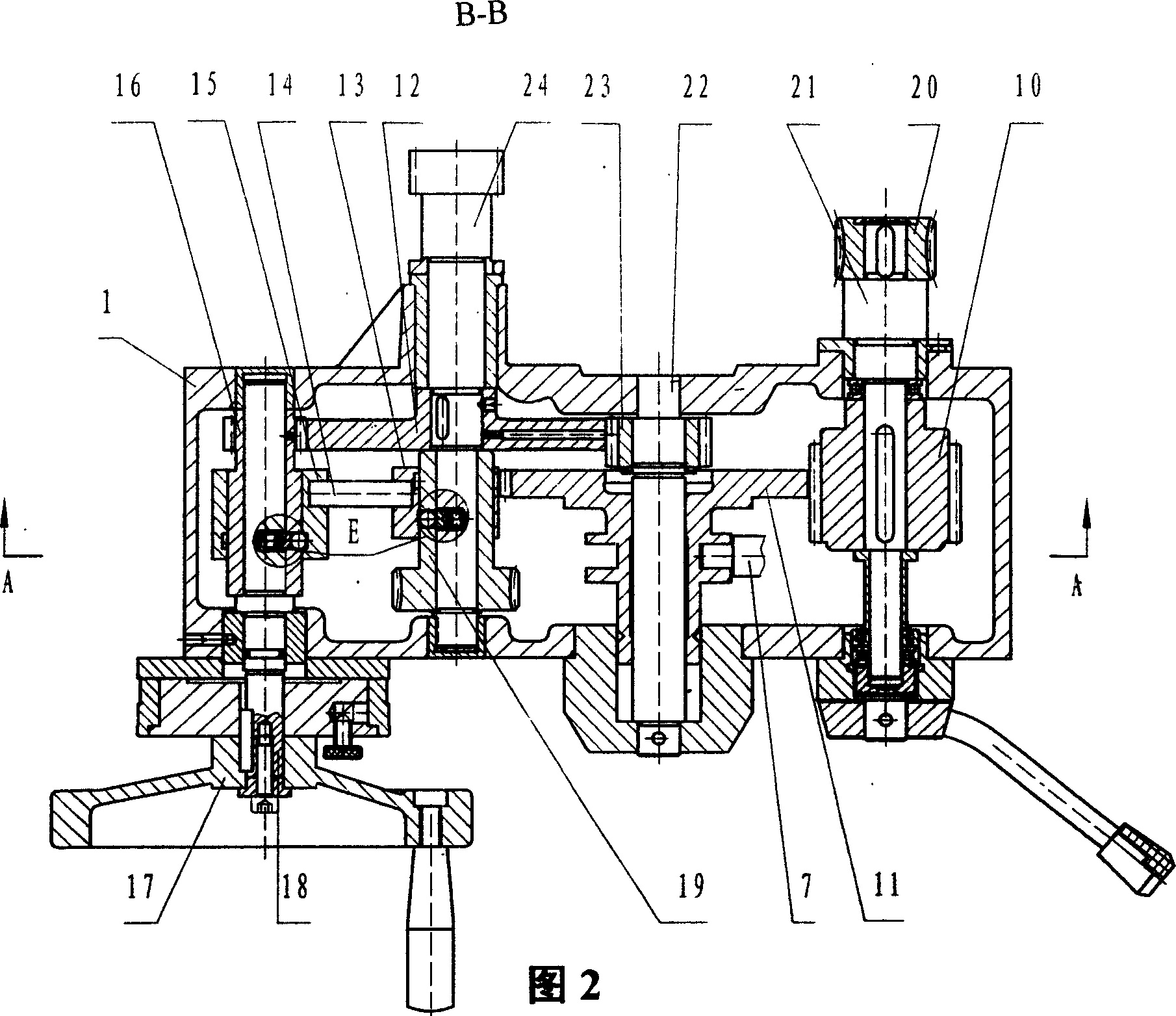 具有安全互锁装置的车床溜板箱