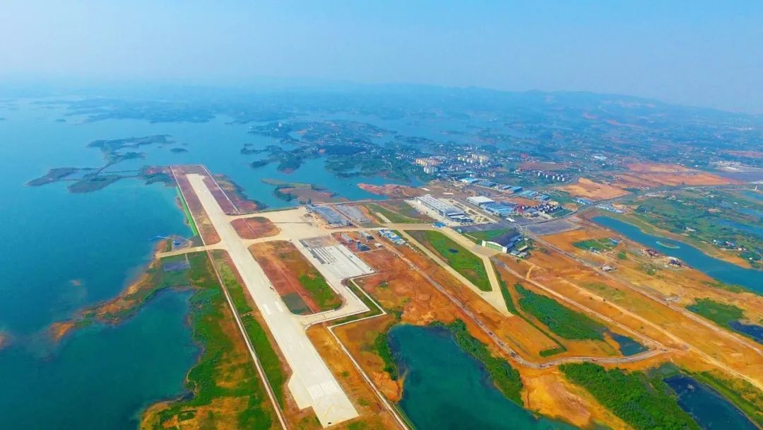  p>荆门漳河机场(jingmen zhanghe airport,许可证编号:ga2017cs0007