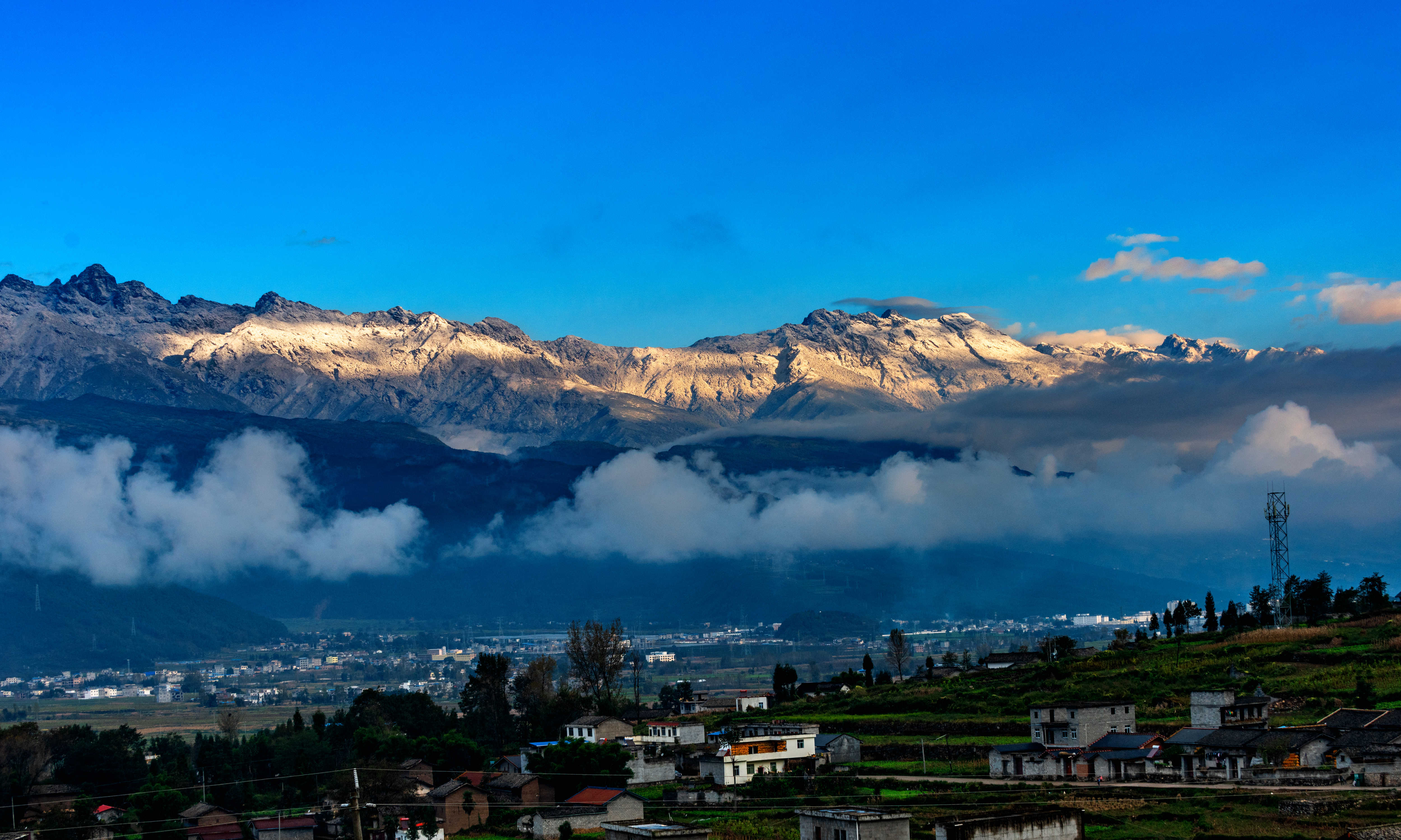 越西县,隶属四川省 a target="_blank" href="/item/凉山彝族自治州