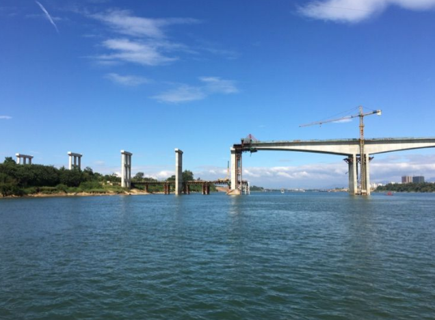 平南浔江特大桥