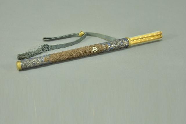 蒙古族象牙刀筷