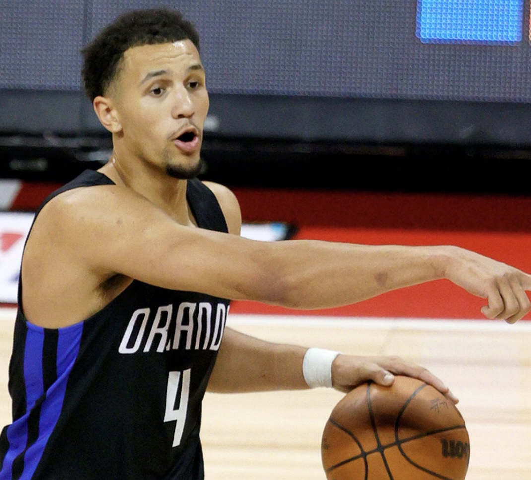  p>杰伦·萨格斯(jalen suggs),全名杰伦·雷申·萨格斯(jalen rashon