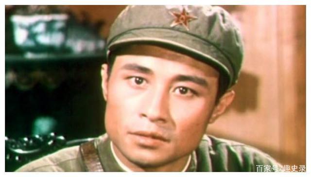 完美男神王心刚，15张老照片，难以超越的经典，永恒的银幕丰碑_百科TA说