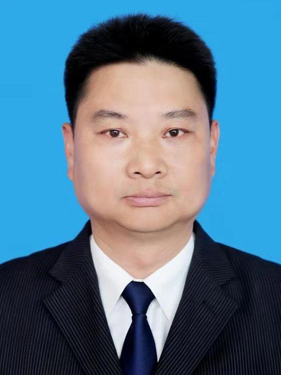  p>史瑞,男,汉族,安徽明光人,1974年10月出生,19