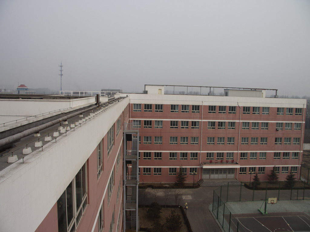  p data-id="gnbqzaroqr"> a target="_blank" href="/item/兴达中学