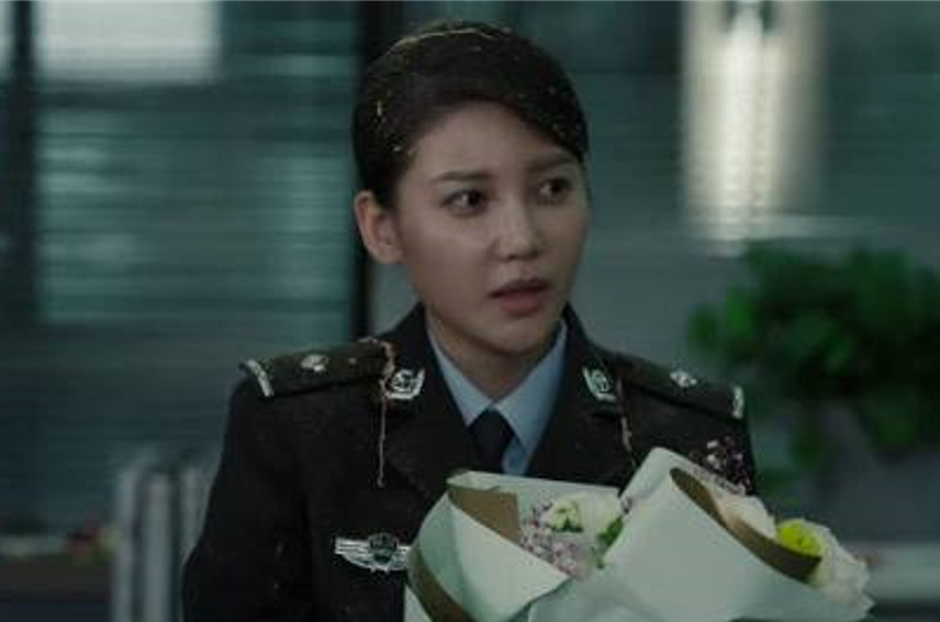  p> 曲晓怡是电视剧《 a target="_blank" href="/item/黑白禁区