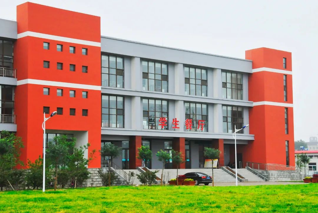  p>山西能源学院(shanxi institute of energy),简称"山能",位于 a