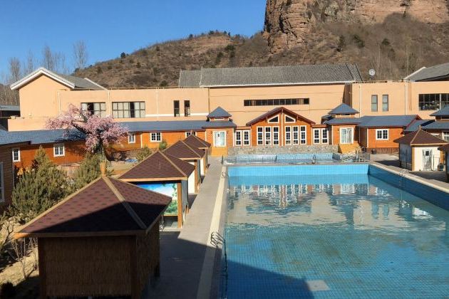 唐家湾丹霞温泉度假区