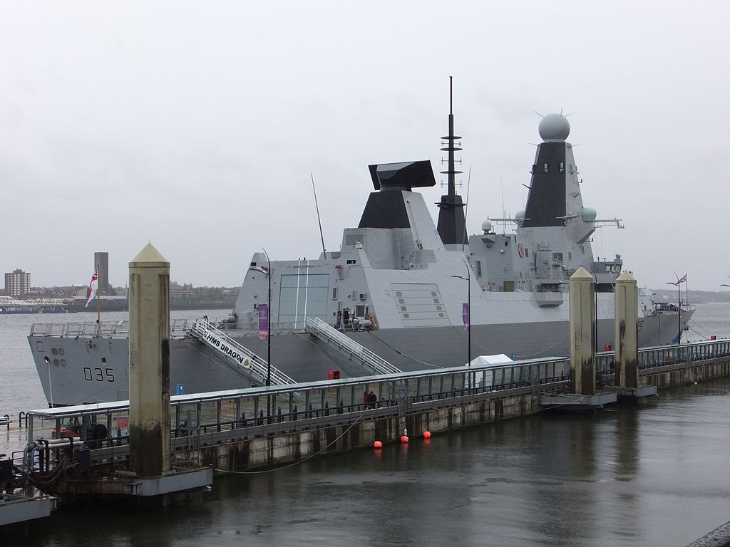 "勇敢"级45型防空/战斗驱逐舰