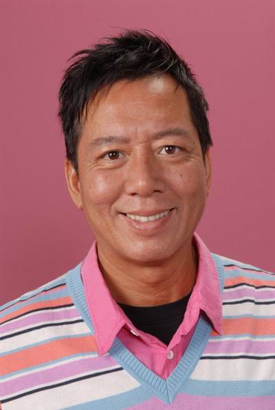  p>骆应钧是一位香港电视艺员,骆应钧英文名为felix lok,1953年10月3