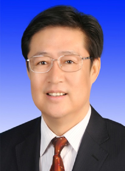  p>王胜平,男,汉族,1964年1月生,河南鄢陵人,1983年7月参加工作,1989