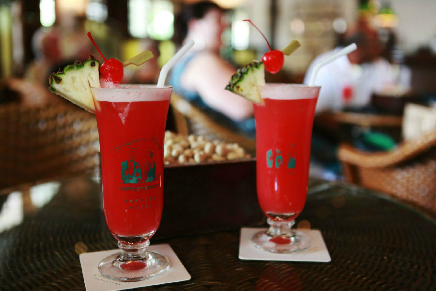  p>新加坡司令(singapore sling)是一款著名的 a target="_blank"