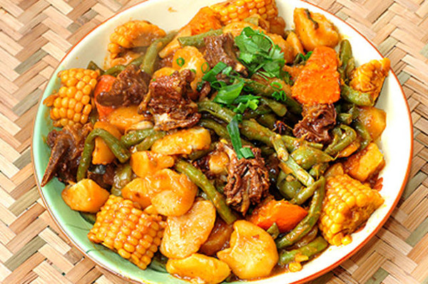 农家特色一锅炖