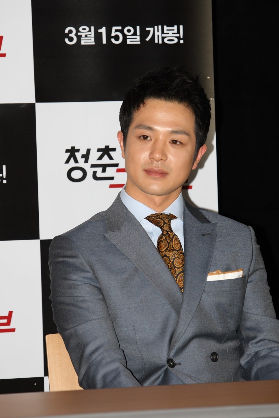  p>李英勋 i>(         ,leeyounghoon) /i>,1982年12月14日出生于