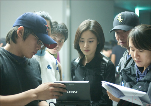 《iris》是韩国首部间谍电视剧,投资高达1亿人民币