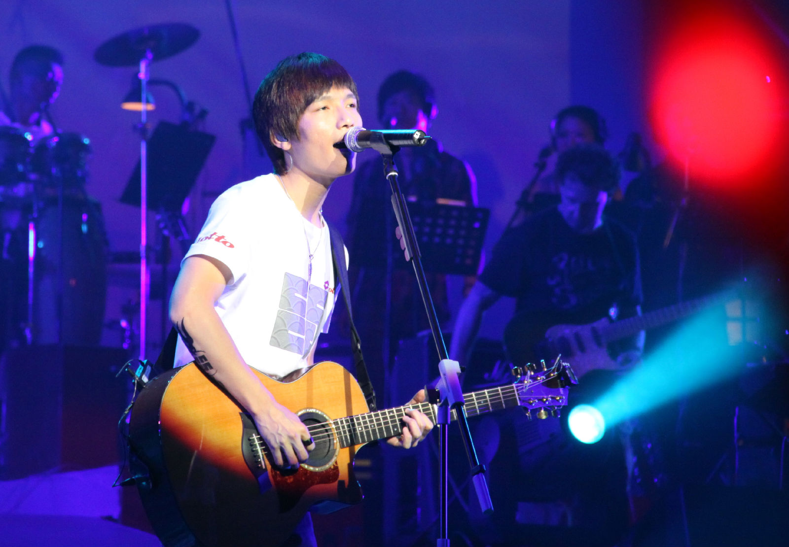 c乐队/19947924" data-lemmaid="19947924">